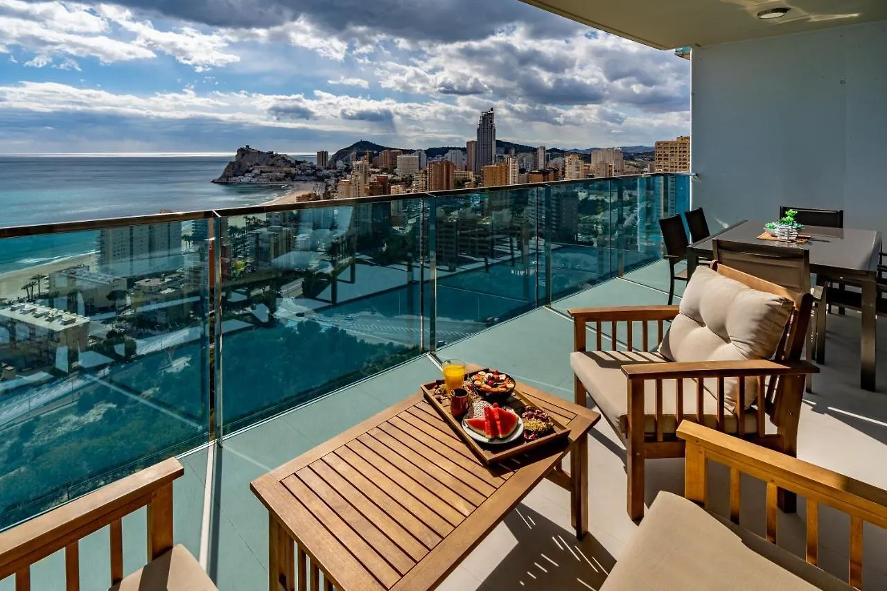 Apartamentos Sunset Drive By Sonneil Rentals Cala 0*,  Spagna